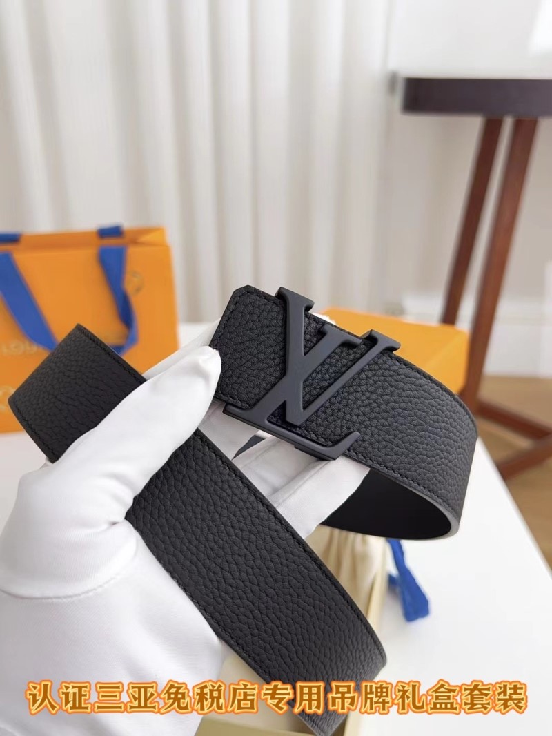 LOUIS VUITTON Belts